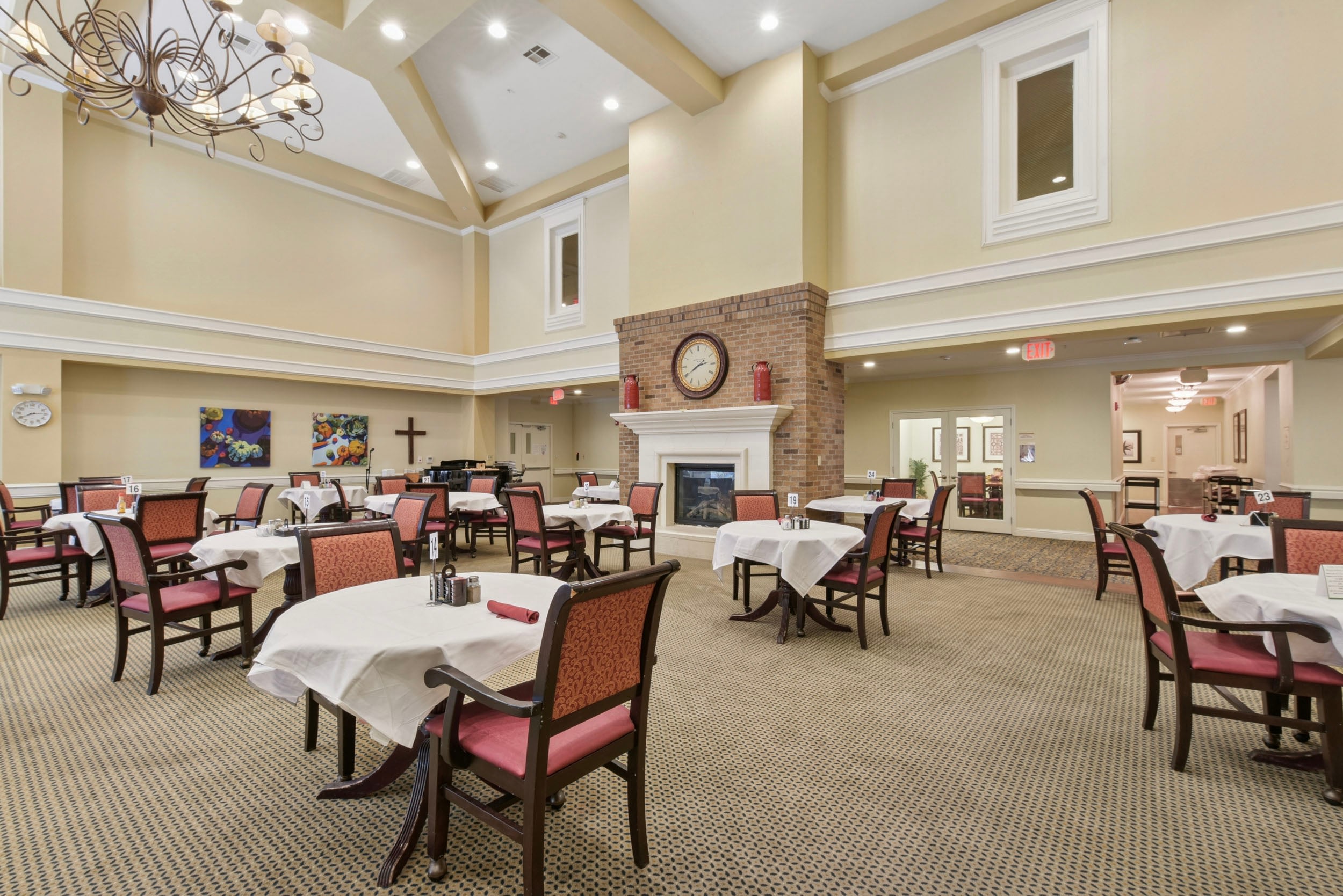 rral senior dining room